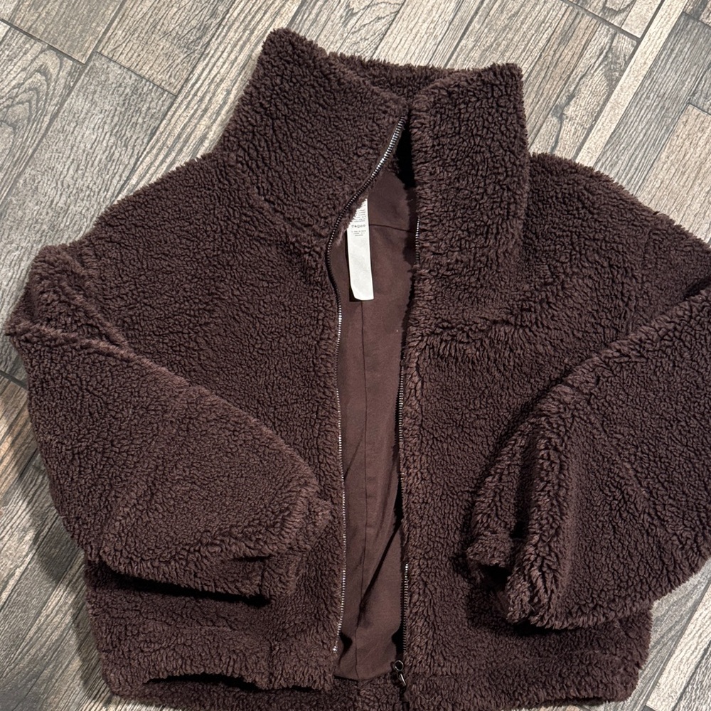 Size 4 lululemon women's jacket